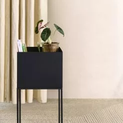 Day Kukkalaatikko Musta